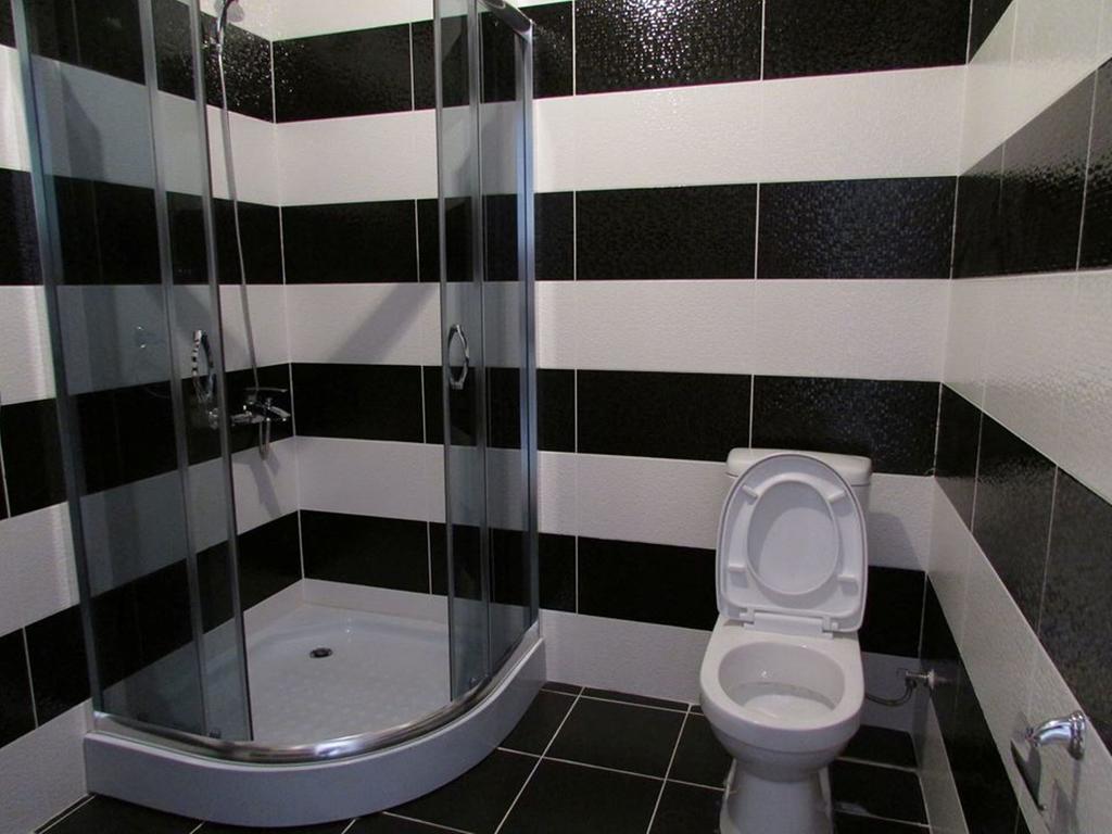 קזבגי Red Stone Guest House חדר תמונה