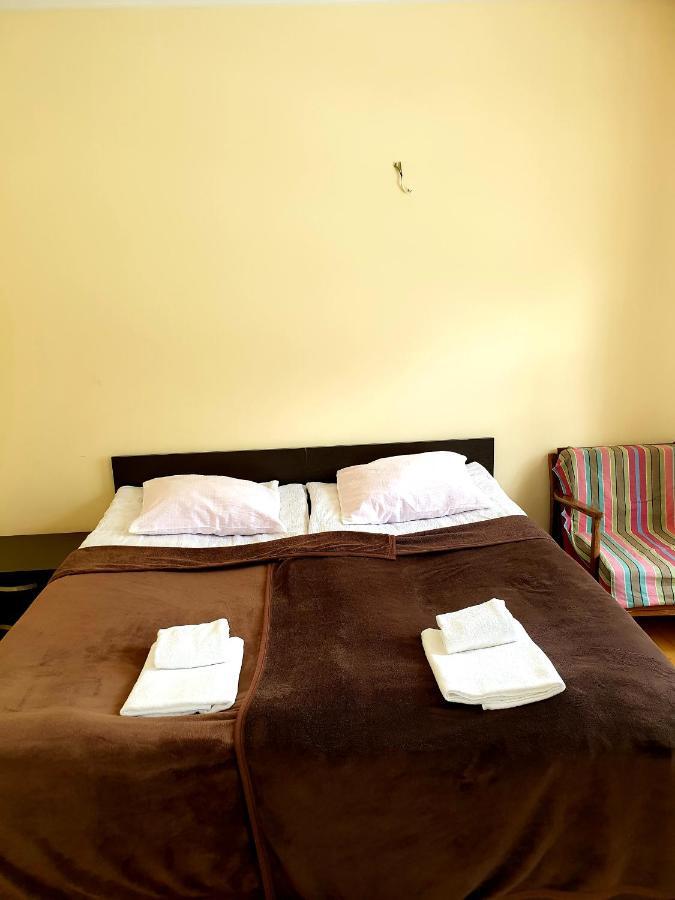 קזבגי Red Stone Guest House מראה חיצוני תמונה